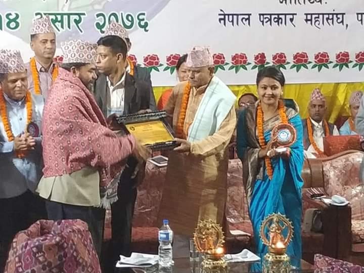 पहाडी जन्मभूमिमा सम्मानित