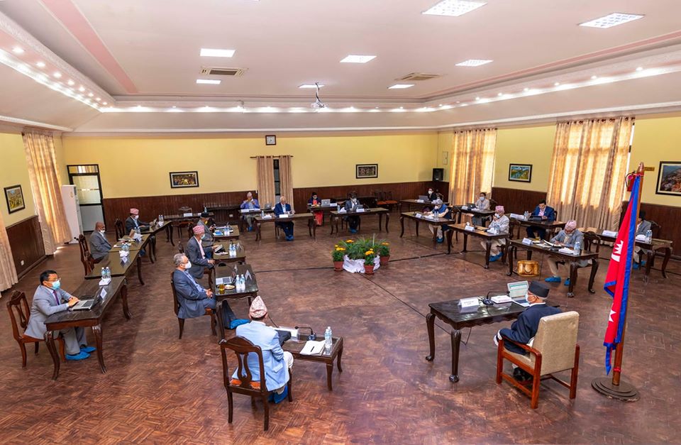 लकडाउनको मोडालिटी परिर्वतन; पसल खुल्ने, सवारीमा जोर विजोर, विद्यालय र सिनेमा बन्द हुने