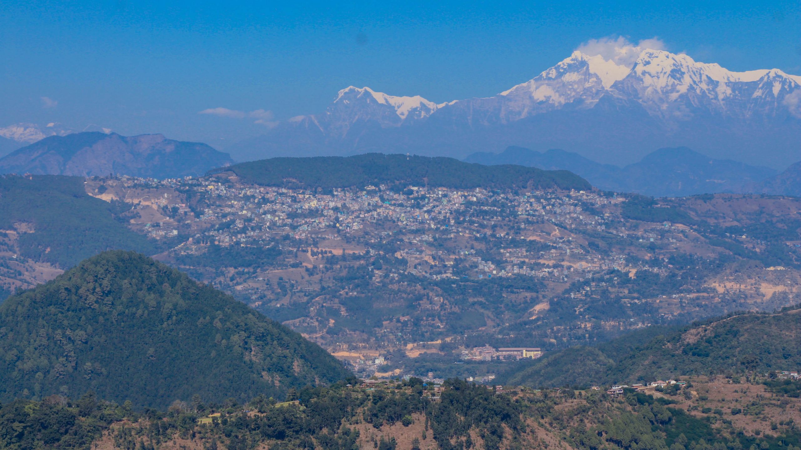पाल्पाको तिनाउस्थित मरामकोटबाट देखिएको सुन्दर तानसेन बजार। तस्वीरःनयाँधार