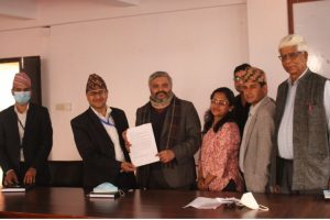 स्वास्थ्य बीमाको समस्या हल गर्न ध्यानाकर्षण-पत्र