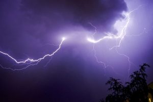 पाल्पामा चट्याङ्ग लागेर एक जनाको मृत्यु दुईजना घाईते !