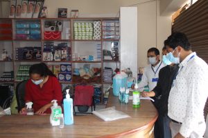 अनुमति बिनाका सेनिटाइजरको बिगबिगी