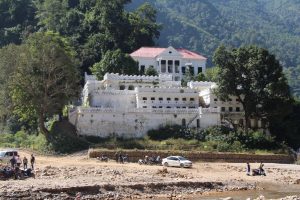 रानीमहलमा राष्ट्रिय महिला ‘बिच भलिबल’ हुँदै, धिरेन शाक्य र अरुणा शाही सद्भावना दुत