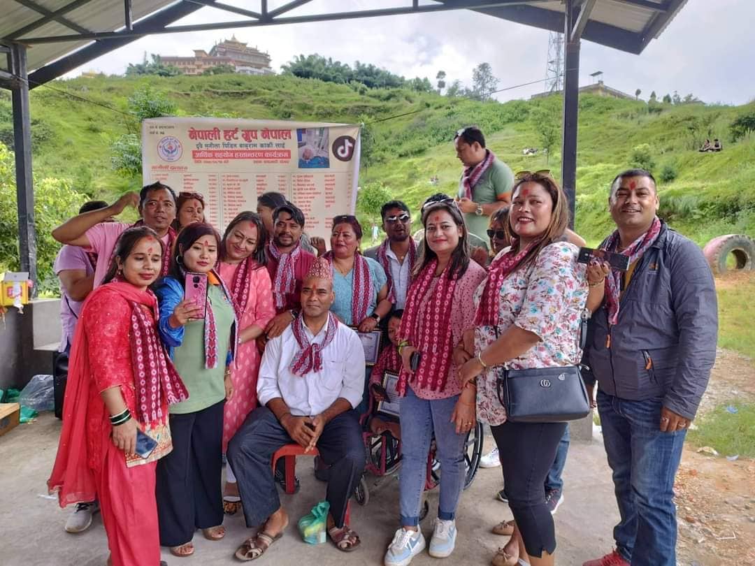 नेपाली हर्ट समूह काठमाडौंले गर्यो मृगौला फेलरलाई एक लाख सहयोग