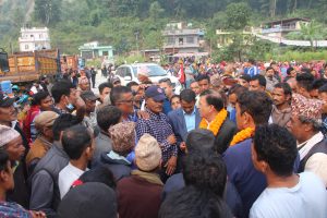 तिनाउकाे झुम्सा-दाेभान क्षेत्रमा एकीकृत बस्तीको विकास गर्छाैंः पाण्डेय