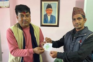 राप्रपा नेपाल पाल्पाका अध्यक्ष एवं क्षेत्र नं.२ का उम्मेदवार काँग्रेसमा प्रवेश