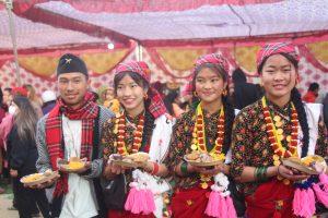 माघे संक्रान्तिको अवसरमा तानसेनमा मनाइयो मगरी खानासहित सांस्कृतिक महोत्सव [तस्वीरसहित]