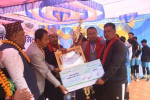 छहरामा सम्पन्न अध्यक्ष कप भलिबलको उपाधि रामपुरलाई