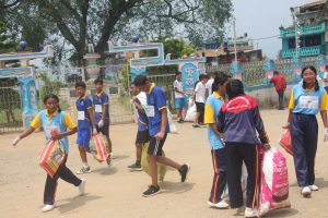 प्लास्टिक मुक्त शहर बनाउन तानसेनमा फोहोर टिप्ने प्रतियोगिता