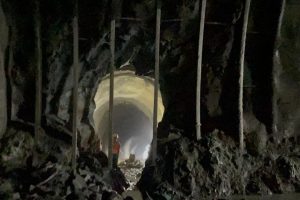 सिद्धबाबा सुरुङमार्गको तीन मध्ये २ वटा बाइपास सुरुङको ‘ब्रेक थ्रू’