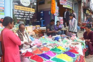 तिहारका सामग्री किन्नेको घुइँचो