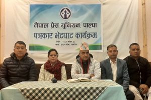 ठेकेदारहरूले कमिसनका लागि प्रस्ताव गर्छन् ; मन्त्री तिमिल्सिना