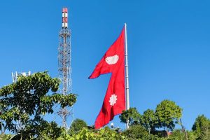 पाल्पाकाे बगनासडाँडामा नेपालकै ठूलो झण्डा : पर्यटक आकर्षणको गतिलो गन्तव्य