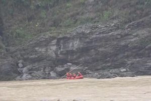 कालीगण्डकीमा बेपत्ता बालकको खाेजीकार्य तीव्र