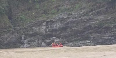 कालीगण्डकीमा बेपत्ता बालकको खाेजीकार्य तीव्र