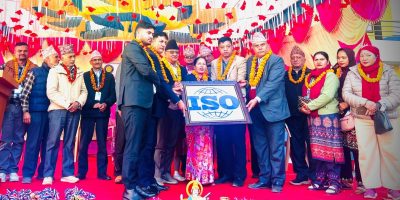 दमकडा माध्यमिक विद्यालयलाई आईएसओ लोगो हस्तान्तरण
