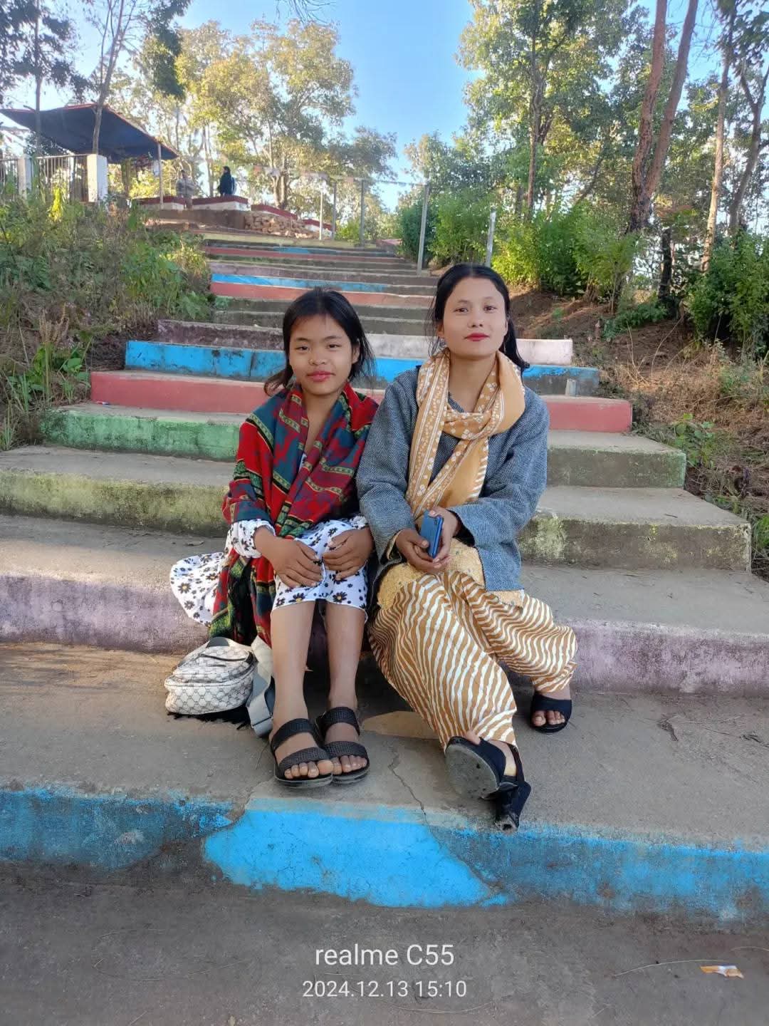 सहारा दिनेलाई नै धोका: ठुलो रकम चोरी गरी १७ वर्षीया किशोरी फरार