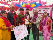 एसईईमा जिल्लामै प्रथम रेन्बो इङलिस स्कूलका विद्यार्थी सम्मानित  