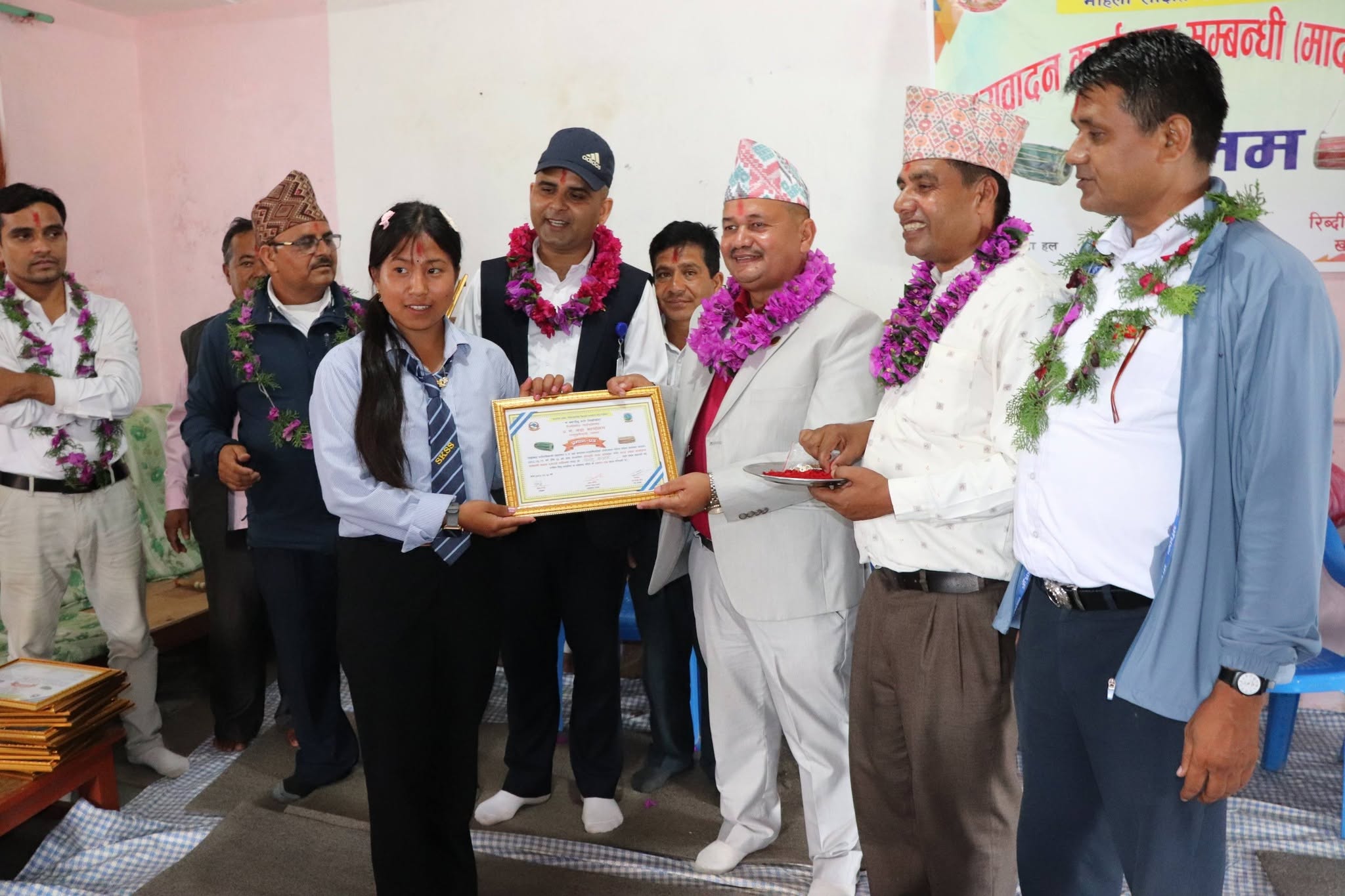 महिलाका लागि १० दिने मादल बजाउने तालिम सम्पन्न